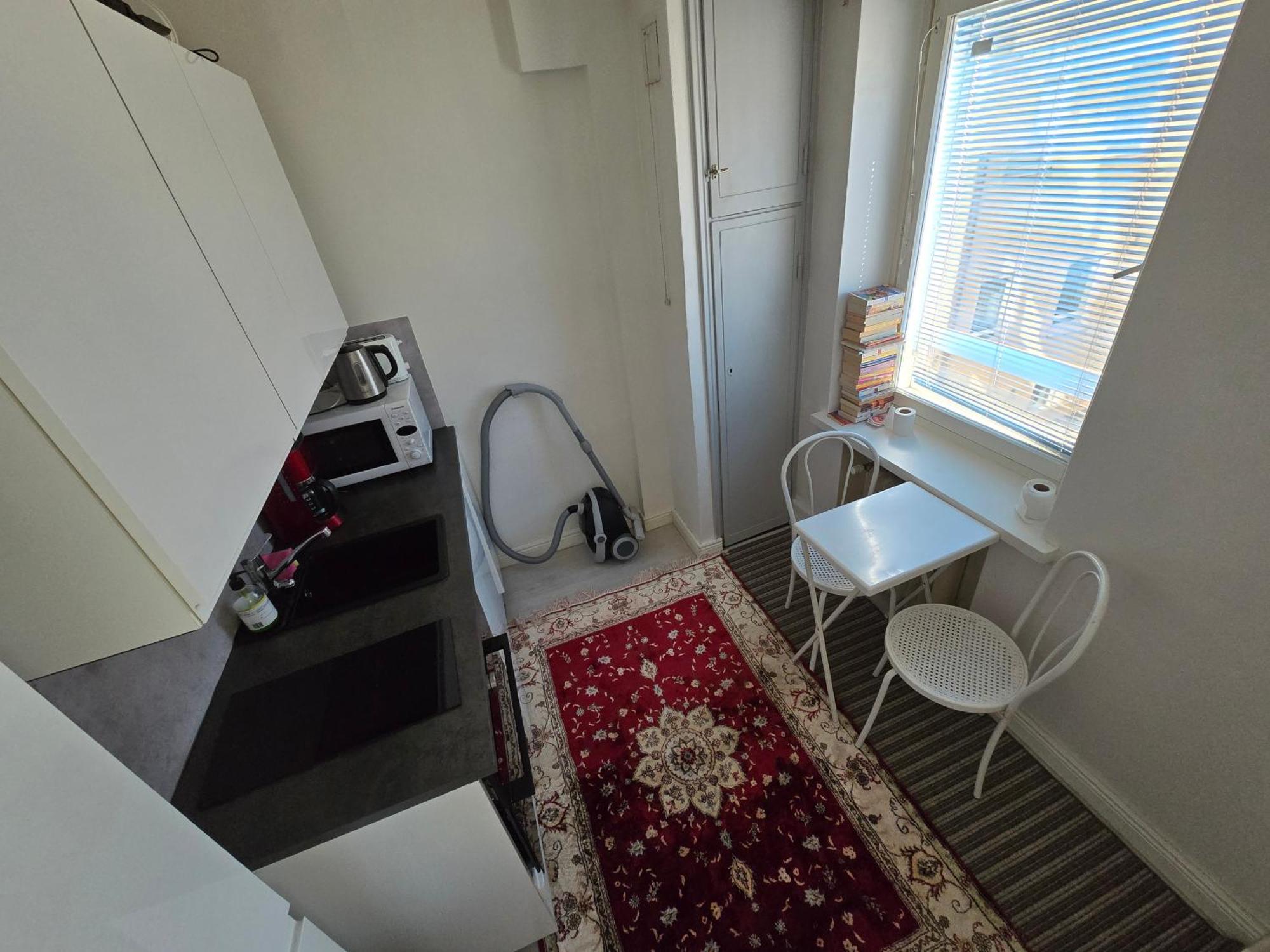 Centric Cozy Entire Studio In Kallio, Helsingfors Eksteriør bilde